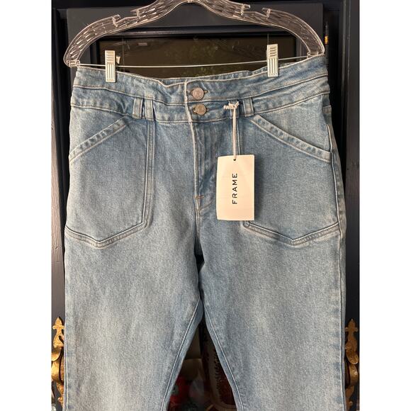 FRAME Double Button Flare Jeans Light Wash – Size 33 NWT - Picture 6 of 8